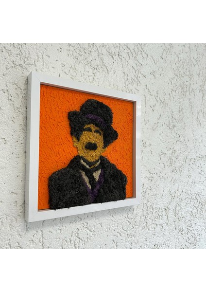 Charlie Chaplin Temalı Yosun Duvar Dekoru | 30X30 cm | El Yapımı Sinema Figürlü Tablo | Turuncu Akrilik Zeminli, Beyaz Ahşap Çerçeve modelleri