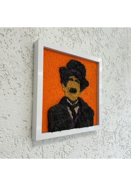 Charlie Chaplin Temalı Yosun Duvar Dekoru | 30X30 cm | El Yapımı Sinema Figürlü Tablo | Turuncu Akrilik Zeminli, Beyaz Ahşap Çerçeve indirimleri