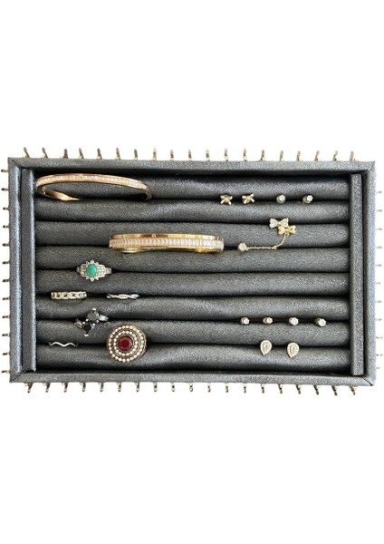 Gri Ayaklı Takı Standı, Küpe, Kolye ve Yüzük Sergileme Özelliğiyle Şık ve Kullanışlı modelleri