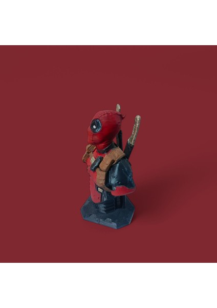 Kırmızı Deadpool Dekoratif Figür, 12 Cm, Şık ve Eğlenceli Süsleme Ürünü modelleri