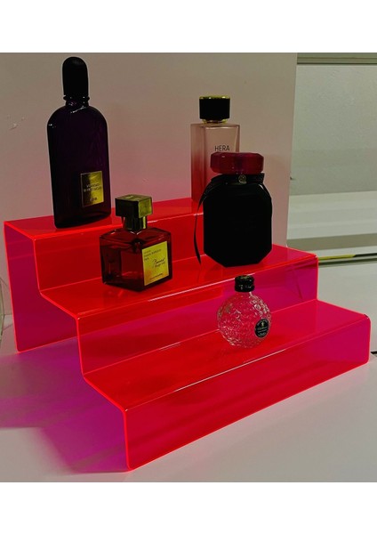 3 Katlı Merdiven Stand 30CM Fuşya - Şık ve Fonksiyonel Dekorasyon Aracı