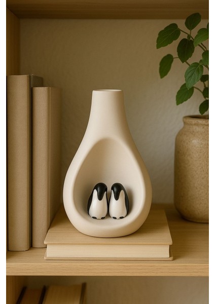Dekoratif Seramik Damla Vazo Penguen Figürlü Ekru Renk fiyatları