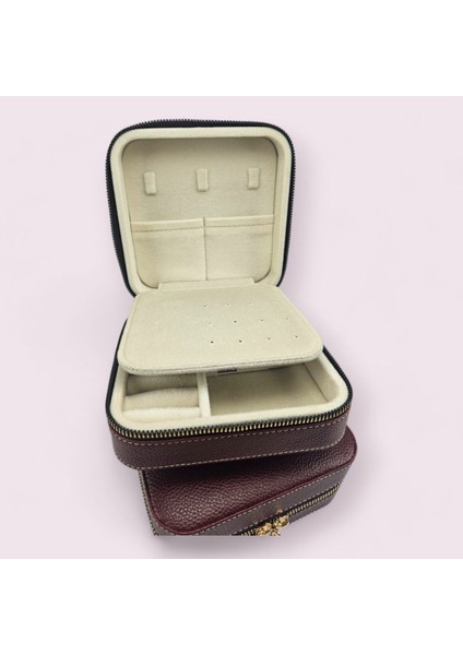 Bordo Küçük Fermuarlı Takı ve Seyahat Çantası, Şık ve Kullanışlı Tasarım fırsatları