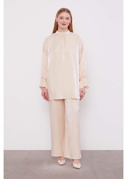 Bej Taş Detaylı Ikili Takım