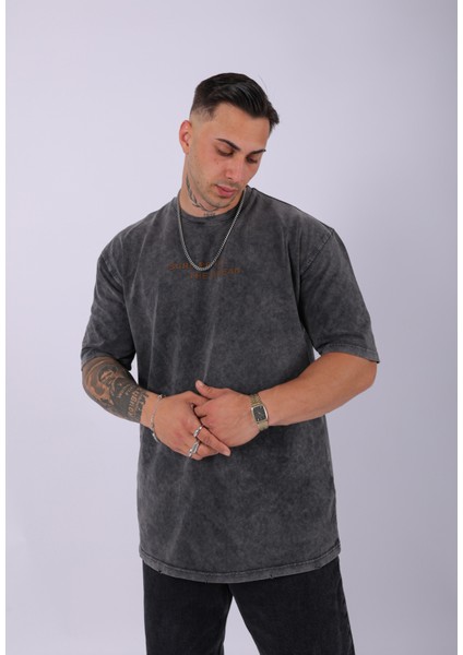 Unisex Özel Tasarım Yıkamalı Oversize T-Shirt Siyah fiyatları