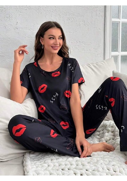 Kadın Baskılı Desenli Gecelik Pijama Takımı Kiss fiyatları