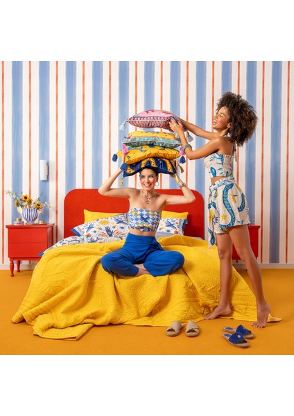 Uttar Kapitoneli 300 Tc Kıng Sıze Pamuk Saten Yatak Örtüsü Seti 260X280 cm Sarı fırsatları