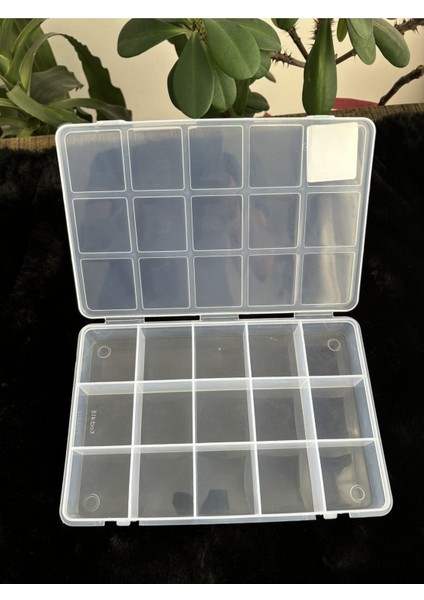 15 Bölmeli Beyaz Takı ve Aksesuar Organizer Kutu 230X150X35 mm modelleri