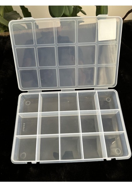 15 Bölmeli Beyaz Takı ve Aksesuar Organizer Kutu 230X150X35 mm
