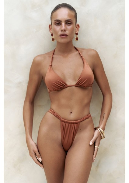 Dahlia Büzgü Detaylı Kalın Bantlı Kiremit Bikini Altı