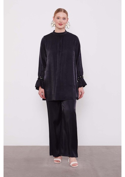 Siyah Taş Detaylı Ikili Takım