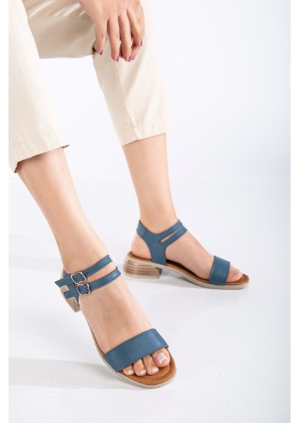 Kadın Hakiki Deri Bantlı Alçak Topuklu Sandalet - Kot Mavi