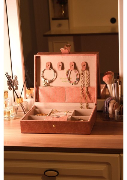 Şık Deri Takı Düzenleyici Kutu, Zarif Saklama ve Organizasyon Çözümleri