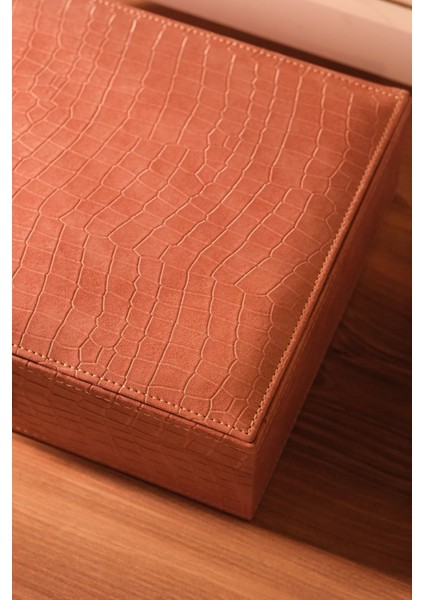 Şık Deri Takı Düzenleyici Kutu, Zarif Saklama ve Organizasyon Çözümleri