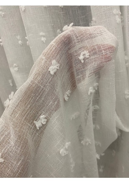 Keten Karlı Zeminli Ponponlu Tül Perde – 1/2,5 Orta Pileli, Ütü Gerektirmez, Modern Şık Tasarım