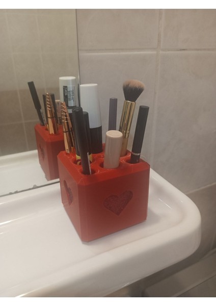 Kalp Şeklinde Renkli Makyaj Kutusu, Şık ve Kullanışlı Tasarım modelleri