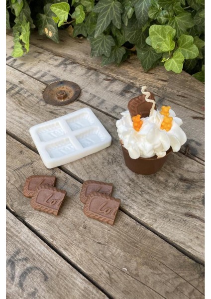 Lotus Bisküvi Yarım Dörtlü Mum Kalıbı ( Silikon )