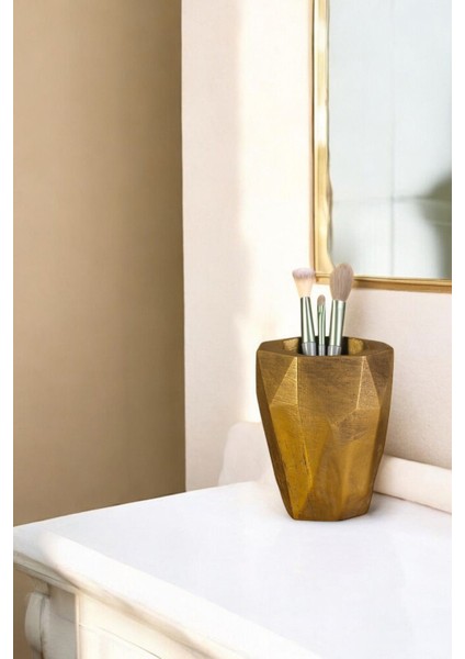 Altın Eskitme Makyaj Organizeri ve Fırçalığı, Şık ve Fonksiyonel Düzenleyici