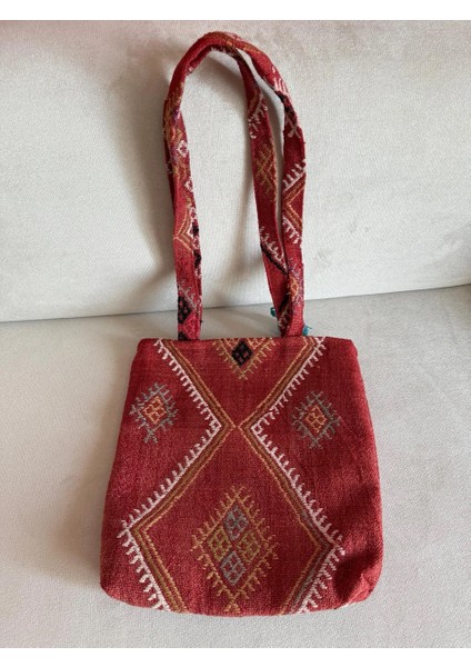 El Dokuma Kırmızı Kilim Çanta, Pıtrak Desenli Vintage Omuz Çantası, Şık ve Zarif fiyatları