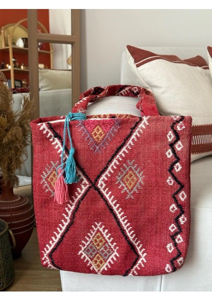 El Dokuma Kırmızı Kilim Çanta, Pıtrak Desenli Vintage Omuz Çantası, Şık ve Zarif indirimleri