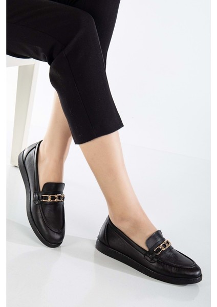 Kadın Hakiki Deri Tokalı Günlük Ayakkabı - Siyah