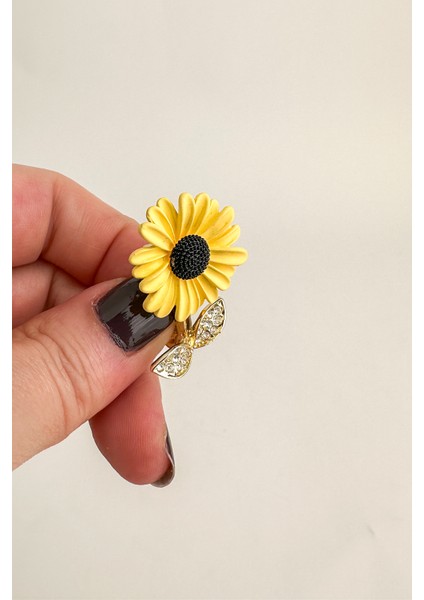 Altın Rengi Yaprak Detay Taşlı Ay Çiçeği Broş (3cm)