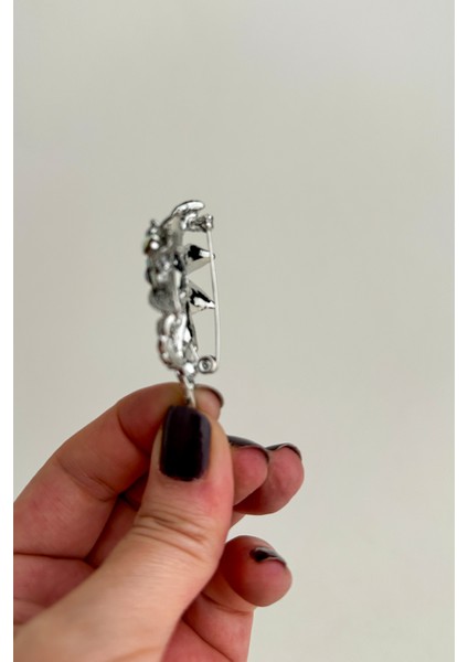 Taş Detaylı Açan Çiçek Broş (5cm) fiyatları