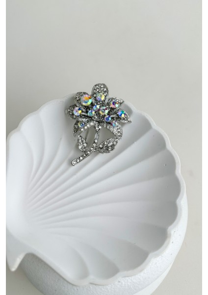 Taş Detaylı Açan Çiçek Broş (5cm) modelleri