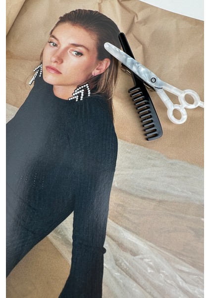 Akrilik Kuaför Makas Tarak Broş (7cm)) fırsatları