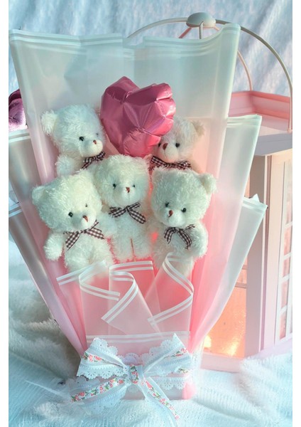 Premium Yumoş Beyaz Ayıcıklı, Kalp Balonlu Pembe Peluş Ayıcık Buketi