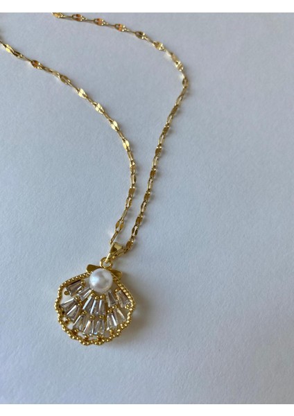 Istiridye Taşlı Incili Çelik Gold Kolye modelleri