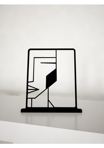 Modern Metal Masa Süsü, Şık Dekoratif Biblo, Siyah Renk, Zarif Tasarım