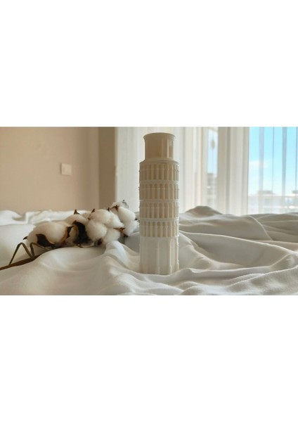 Şık Beyaz Pisa Kulesi Organizer ile Düzeninizi Güzelleştirin