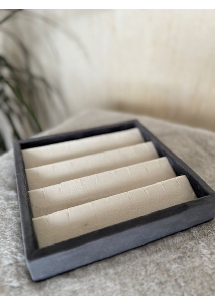 Yerli Süet Organizer, Antrasit/krem, 17X17 Cm, 16 Çiftli, Şık ve Fonksiyonel Tasarım modelleri