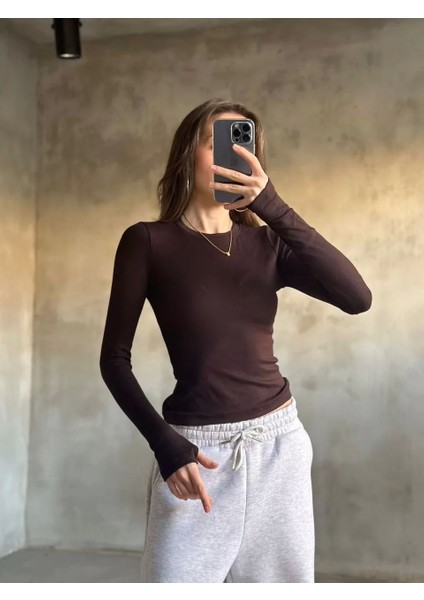 Parmak Geçmeli Buzi Body - Kahve