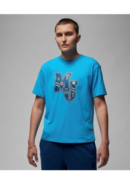 Jordan Short-Sleeve Graphic Tee Kadın Tişört FB5195-446