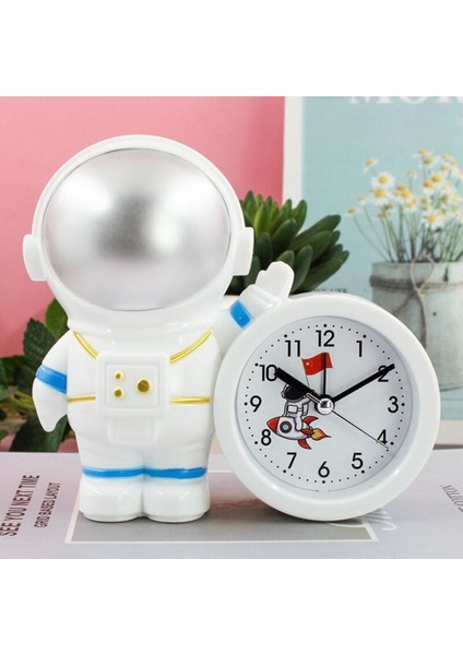 Gri Astronot Tasarımlı Dekoratif Masa Saati, Şık ve Fonksiyonel Ev Aksesuarı