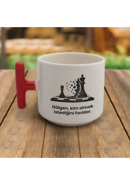 "gölgen, Kim Olmak Istediğini Fısıldar." Yazılı Kırmızı Kulplu Kupa Bardak - Hediyelik Bardak DZB62