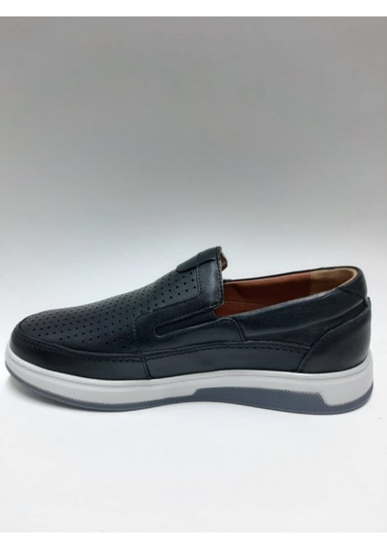 Hakiki Deri Siyah Bağcıksız Yazlık Erkek Ayakkabı C-8816NB2 modelleri