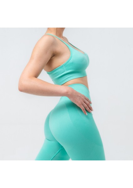 Pool Blue Racerflex Seamless Bra – Konforlu ve Şık Spor Sütyeni fiyatları