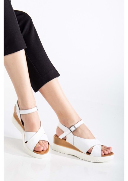 Kadın Hakiki Deri Bilekten Bağlı Yüksek Taban Sandalet - Beyaz