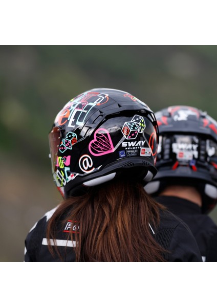 Sw 867 Peri Colorful Güneş Vizörlü Full Face Kask modelleri