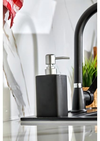 Stonware Kare Sıvı Sabunluk ve Deterjanlık fırsatları