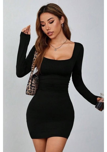 Kare Yaka Mini Elbise modelleri