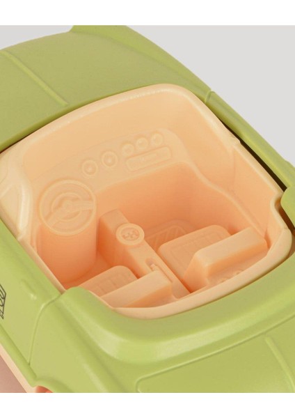 Yeşil Klasik Oyuncak Araba, Eğlenceli ve Şık Hediye Seçeneği fırsatları