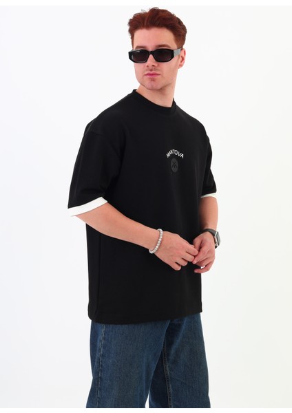 Siyah Göğüs Baskılı Oversize Unısex T-Shirt