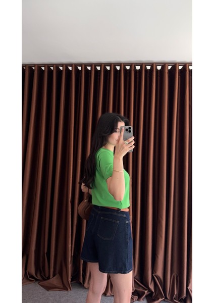 Şehir Boy Lacivert Denim Şort fiyatları