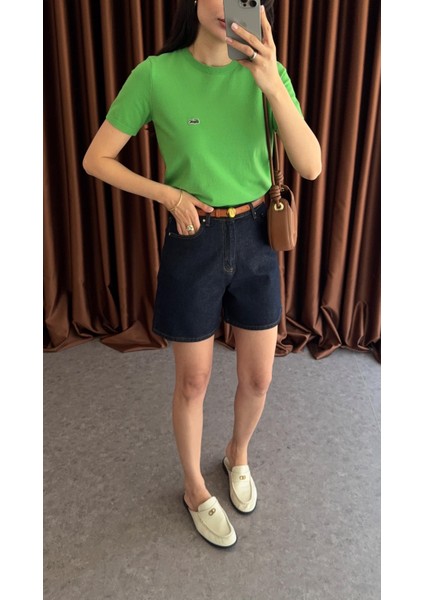 Şehir Boy Lacivert Denim Şort fırsatları