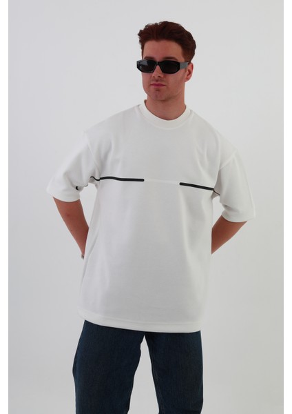 Ince Şeritli Beyaz Oversize Erkek T-Shirt