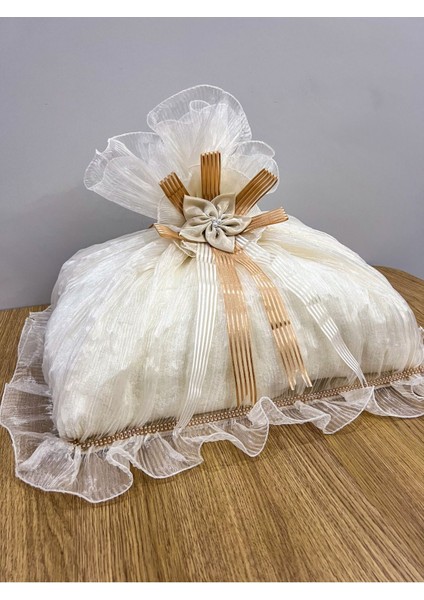 Şık Saten Bohça, Güzel Işleme, Nişan ve Söz Düğünü Için 50X40 modelleri